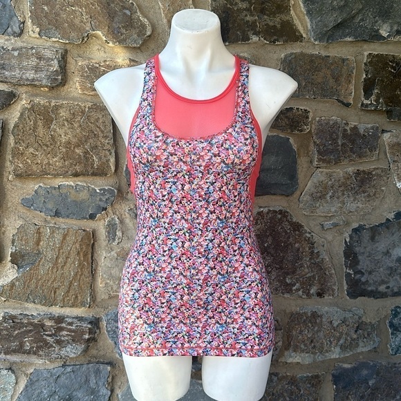 Lululemon Mesh With Me Tank Top Pink Floral Print Size 4 Yoga Gym Racerback - Picture 2 of 8